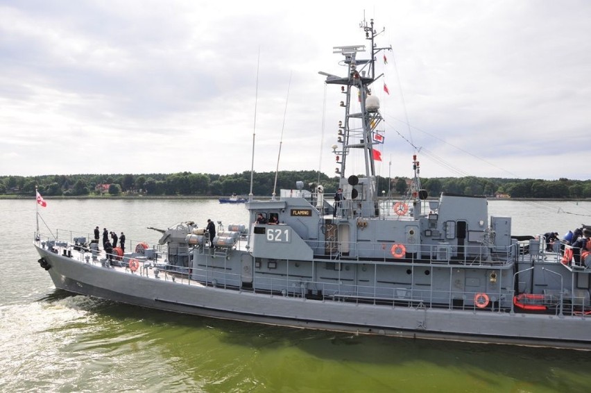ORP "Flaming" wypływa z Kłajpedy na morska operację.