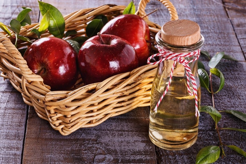 Ocet jabłkowy obniża indeks glikemiczny potraw, do których...