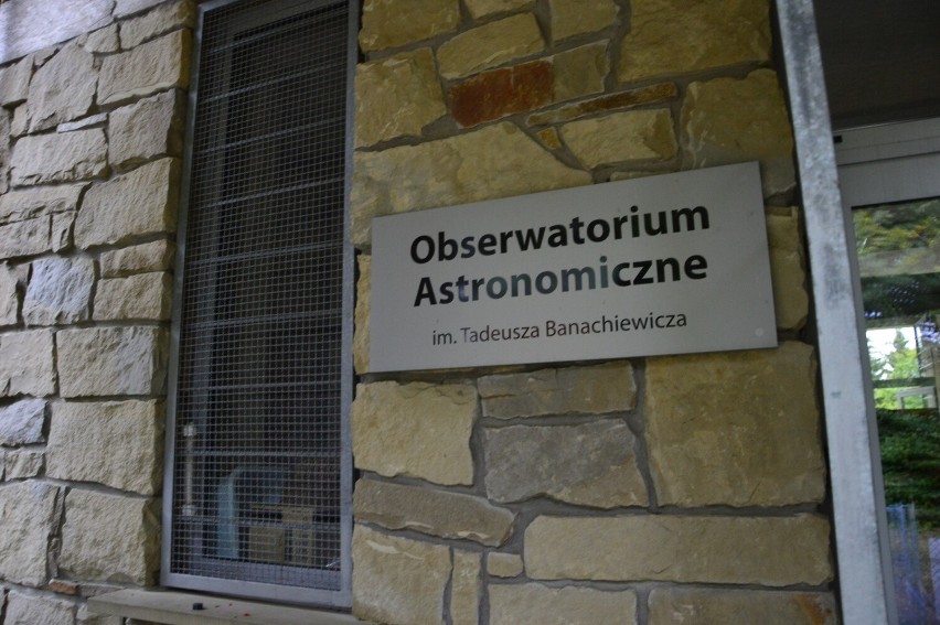 Gmina Wiśniowa. Obserwatorium Astronomiczne na Lubomirze ma 100 lat. Wyjątkowe pod wieloma względami  
