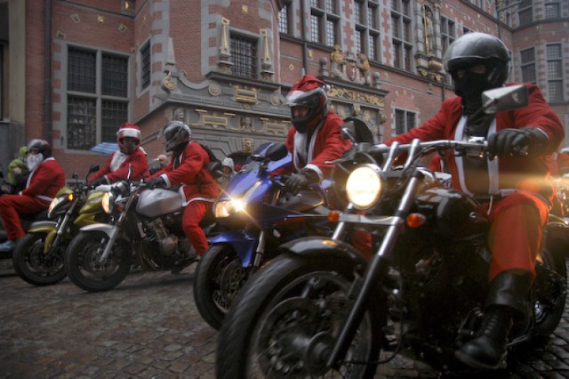 Największa parada Mikołajów na motocyklach na świecie.