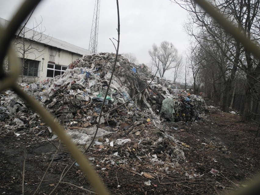 Do końca marca nielegalne odpady z Anglii mają ze Stargardu zniknąć 