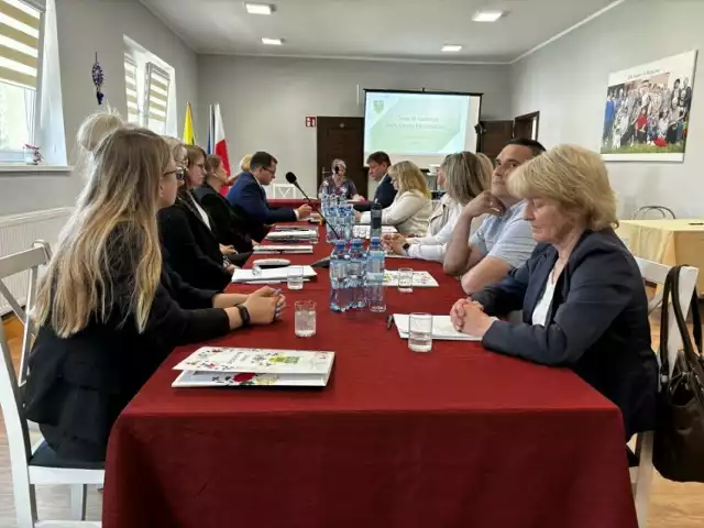Pierwsza sesja Rady Gminy w Morzeszczynie.