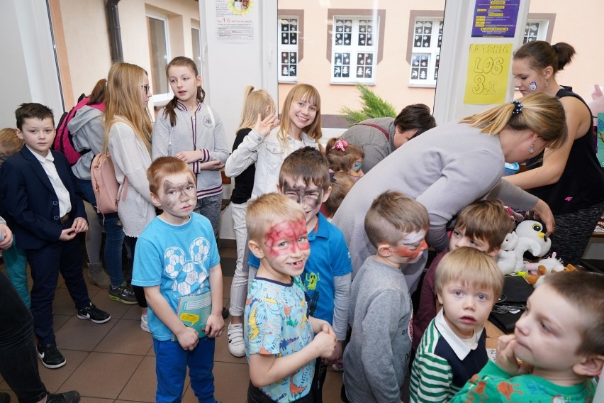 Szkoła Podstawowa w Starym Gronowie maksymalnie się mobilizuje, aby wesprzeć swoją uczennicę