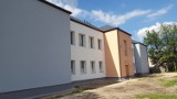 Kolejne inwestycje w gminie Kodrąb zakończone: termomodernizacja Gminnego Centrum Informacji i wodociąg