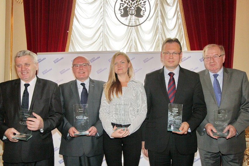 &quot;Silni Ludzie Małopolski 2013&quot; zostali uhonorowani statuetkami [Region Nowosądecki]