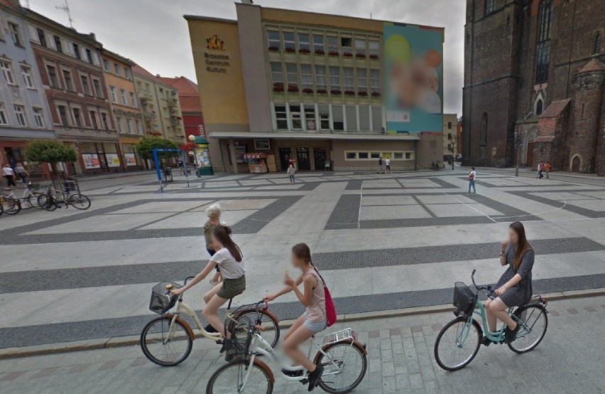 Brzeg na zdjęciach w Google Street View. Rozpoznasz siebie? [GALERIA]