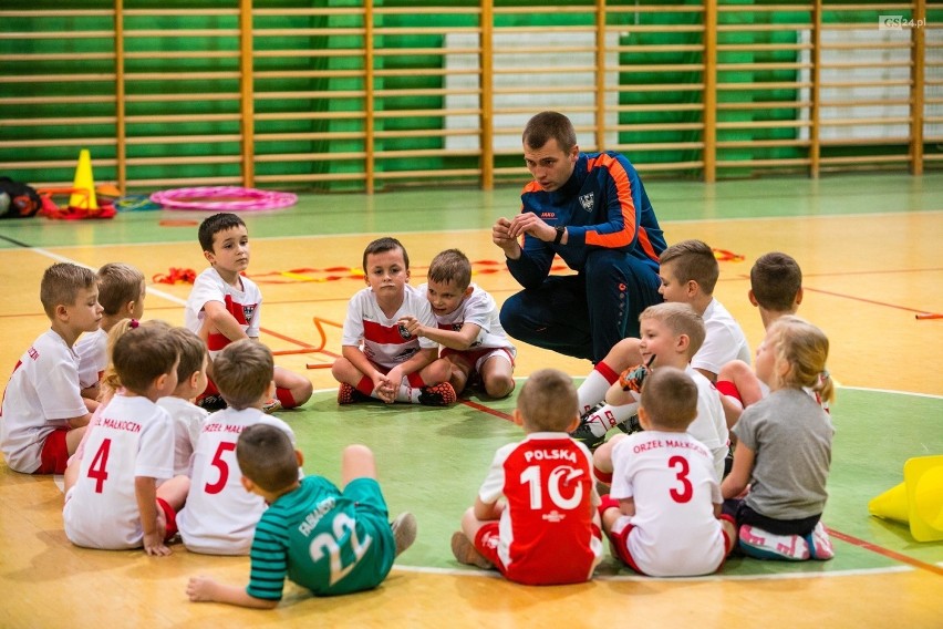 Niecierpliwy Orzeł Małkocin. Mały klub z wielkimi ambicjami [ZDJĘCIA]