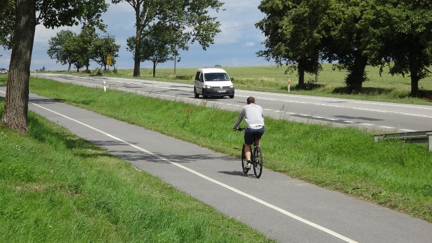 Trasa rowerowa Szwarcówka: Przecław - Kołbaskowo - Rosówek
