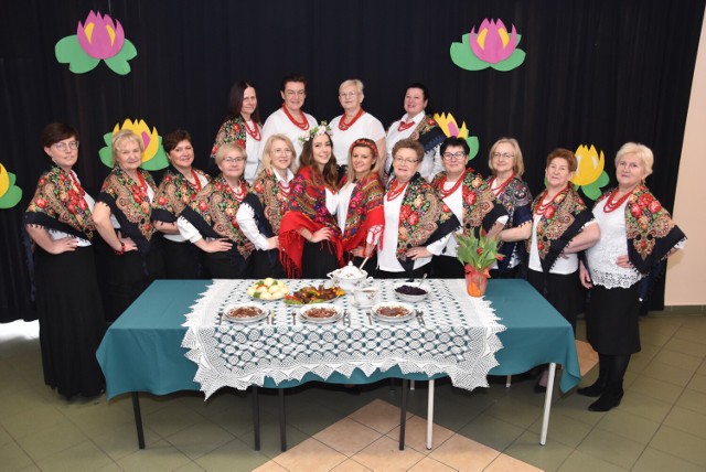 Członkinie Koła Gospodyń Wiejskich w Słocinie biorą udział w festiwalu "Polska od kuchni"