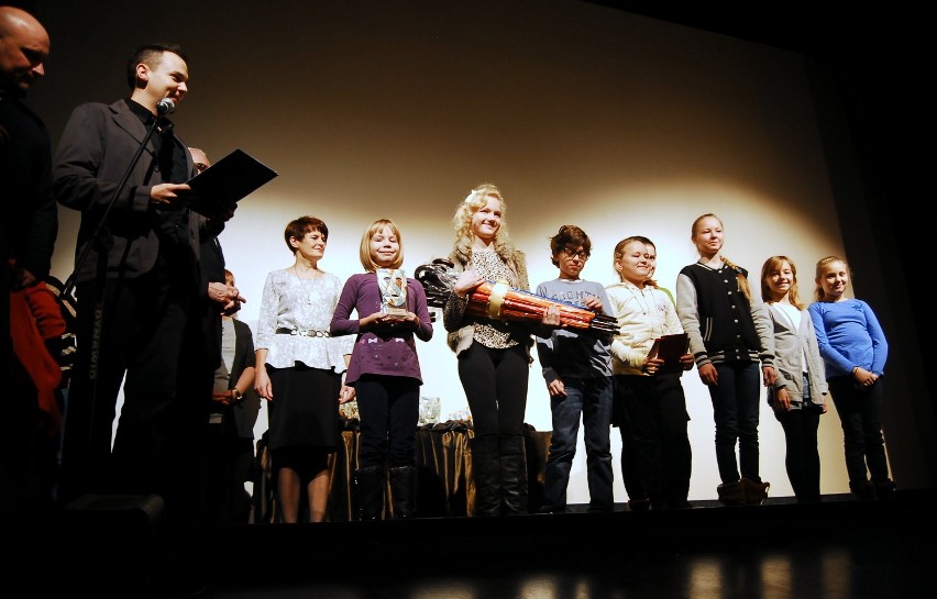 Rozdanie nagród podczas Tomaszowskich Teatraliów 2013