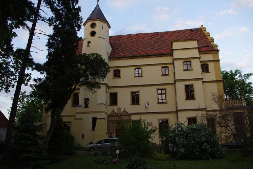 Pałac z Czernej znajduje się zaledwie 16 km od Głogowa