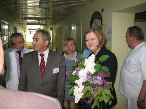 Drugi z lewej Tadeusz Stefaniak podczas pobytu M. Kierzkowskiej