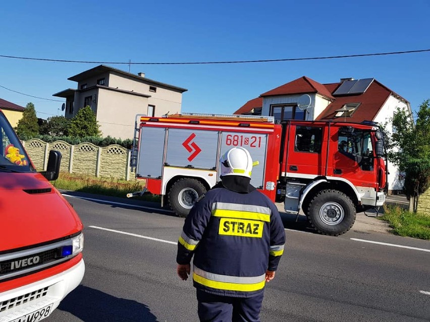 Zawiercie: Wypadek na DK78 w Żerkowicach. Bus wjechał w osobówkę [ZDJĘCIA]