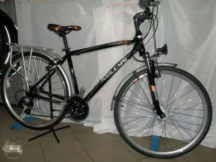Policja w Kaliszu szuka złodzieja roweru. Ktoś go poznaje?