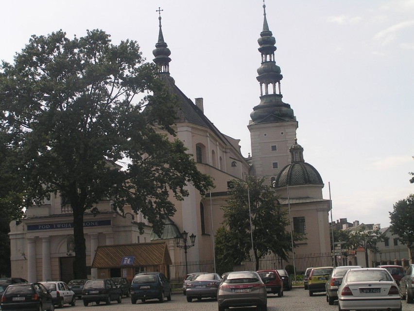 Bazylika katedralna Wniebowzięcia NMP i św. Mikołaja. 14...