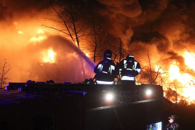 Pożar składowiska przy Szczecińskiej wybuchł w grudniu 2018