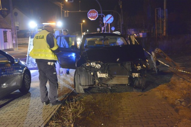 RACOT. Wypadek na skrzyżowaniu w centrum wsi