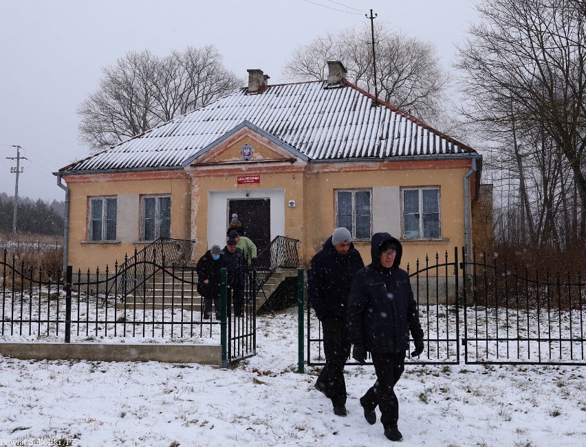 Nieczynna stara szkoła zamieni się w Rodzinny Dom Dziecka. Placówka ma powstać w Czuprynowie