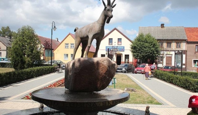 Pomosty, zewnętrzna siłownia oraz zakątek rekreacyjno-turystyczny - to pomysły na zagospodarowanie terenu nad jeziorem w Skępem.