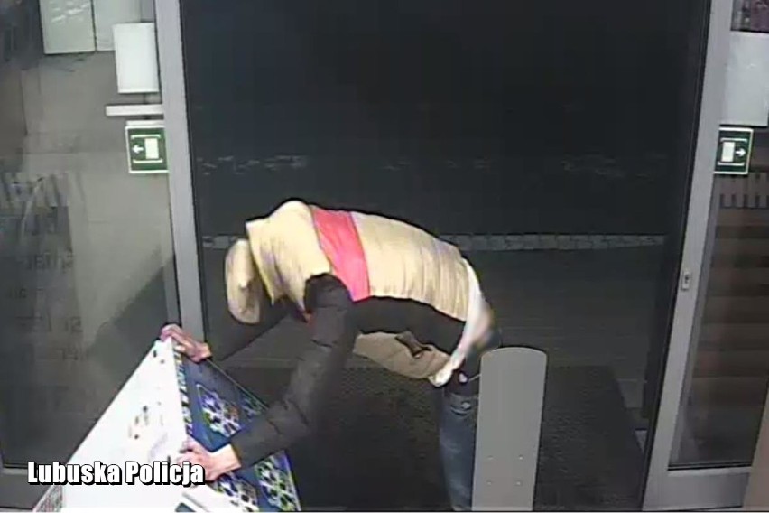 Policja zatrzymała pijanego 27-latka, który szalał na stacji...