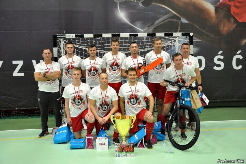 Sukcesy stargardzkich strażaków na 26. Mistrzostwach Polski Straży Pożarnej w Futsalu, które odbyły się w Żarach