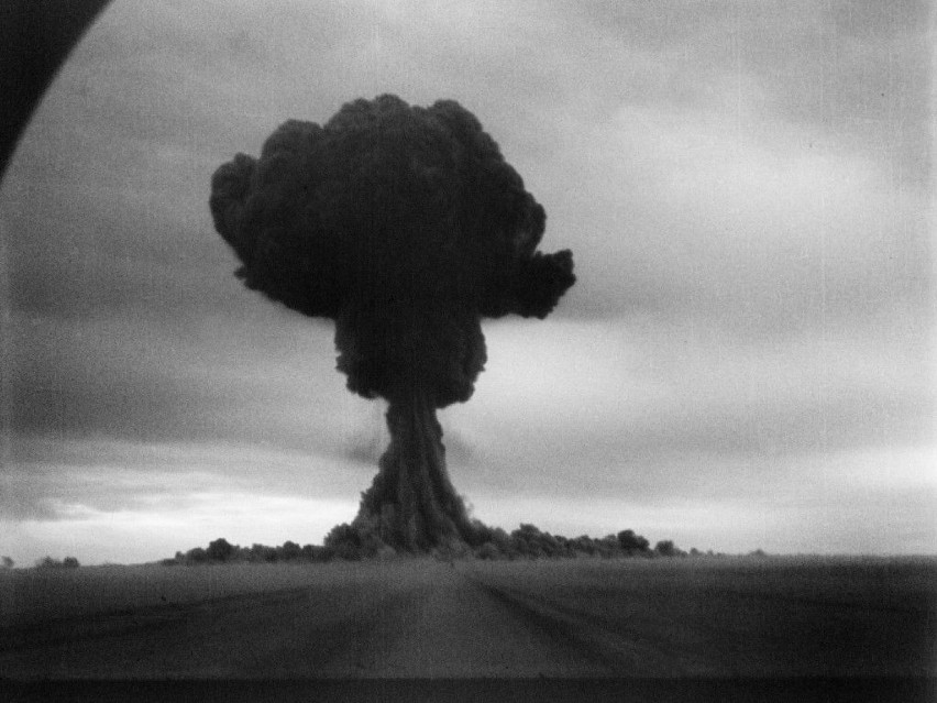 Zdjęcie z pierwszej próby sowieckiej bomby atomowej w 1949...