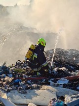 Powiat gostyński. Pożar w obiektywie strażaków biorących udział w akcji gaśniczej [ZDJĘCIA] 