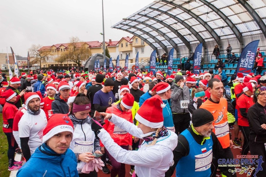 Ponad pół tysiąca mikołajów na finale Kaszubskiego GP Małego Trójmiasta [ZDJĘCIA]