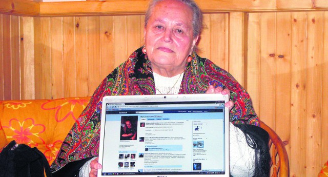 Kandydatka na burmistrza Zakopanego 73-letnia Maria Gruszka z dumą prezentuje swój profil na Facebooku