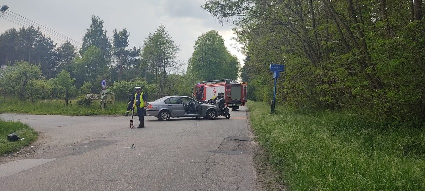 Wypadek na skrzyżowaniu ul. Wierzejskiej z Jeziorną w Piotrkowie. Ranny motocyklista - ZDJĘCIA