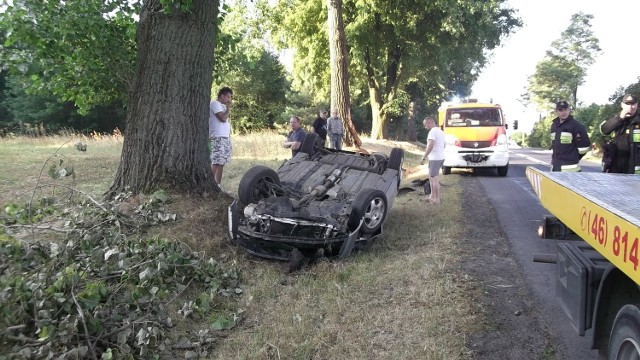 Kierowca hondy wyszedł z kolizji bez obrażeń