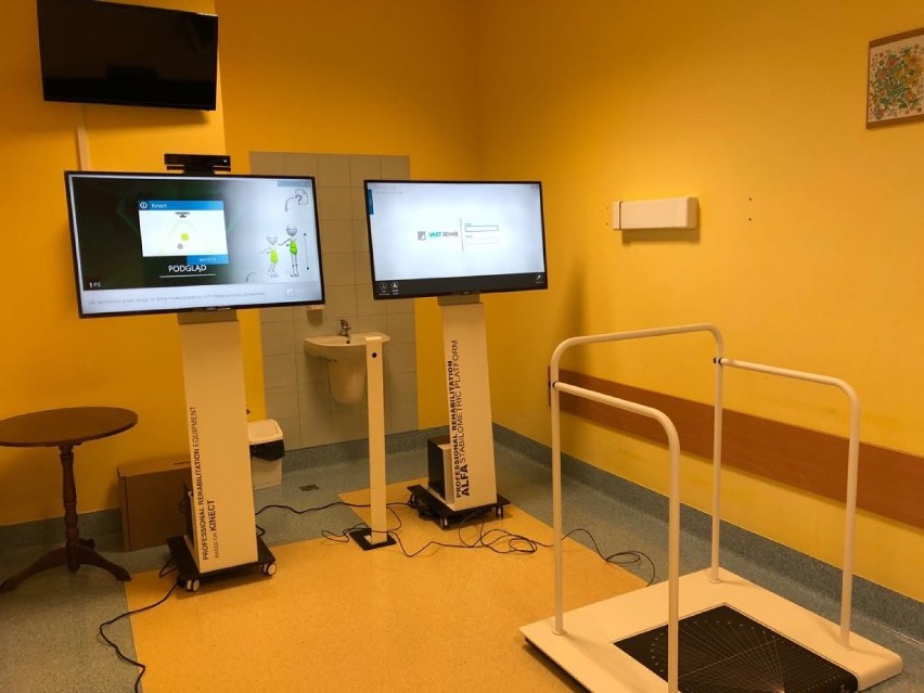 Nowy sprzęt medyczny na oddziale rehabilitacji neurologicznej w szpitalu w Radomsku