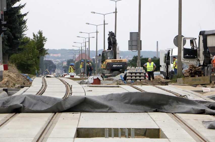 Dobiegają końca prace modernizacyjne sieci tramwajowej przy...