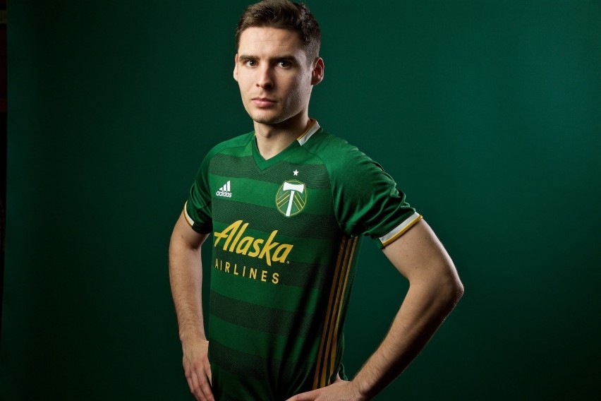 Na transferze Jarosława Niezgody z Legii Warszawa do Portland Timbers zarobią kluby z Puław i Opola Lubelskiego