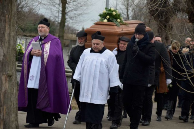 Pożegnanie Macieja Frankowskiego na cmentarzu św. Krzyża