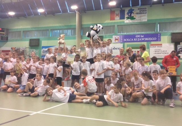 VIII Mistrzostwa Solca Kujawskiego szkół podstawowych w zabawach sportowych „Pluszowego Misia” (klasy I-III) już za nami.