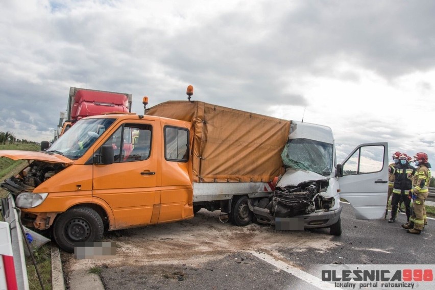 Wypadek na S8 między Oleśnicą i Wrocławiem