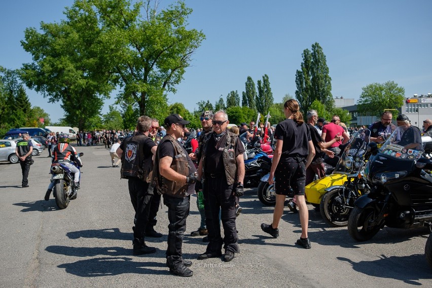 Motocykliści rozpoczęli w Tarnowie sezon 2024. Piękne maszyny można było podziwia na "kapłanówce". Mamy zdjęcia