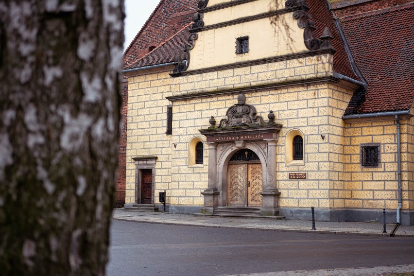 Błogosławieństwo pokarmów w Wielką Sobotę o 9:30 i 10:00 w...