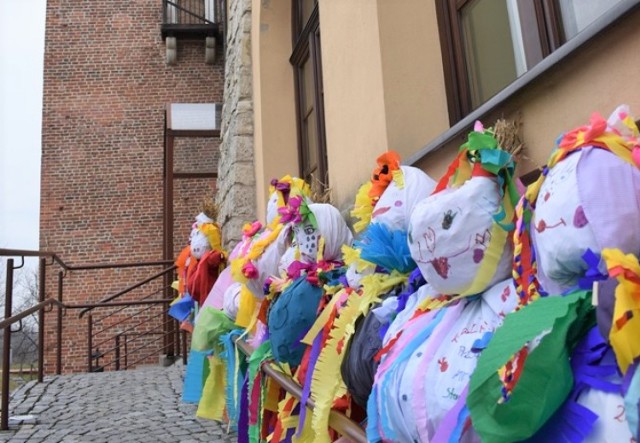 Do udziału w konkursie Muzeum Zamek w Oświęcimiu na najpiękniejszą marzannę zgłoszone zostały 32 kandydatki