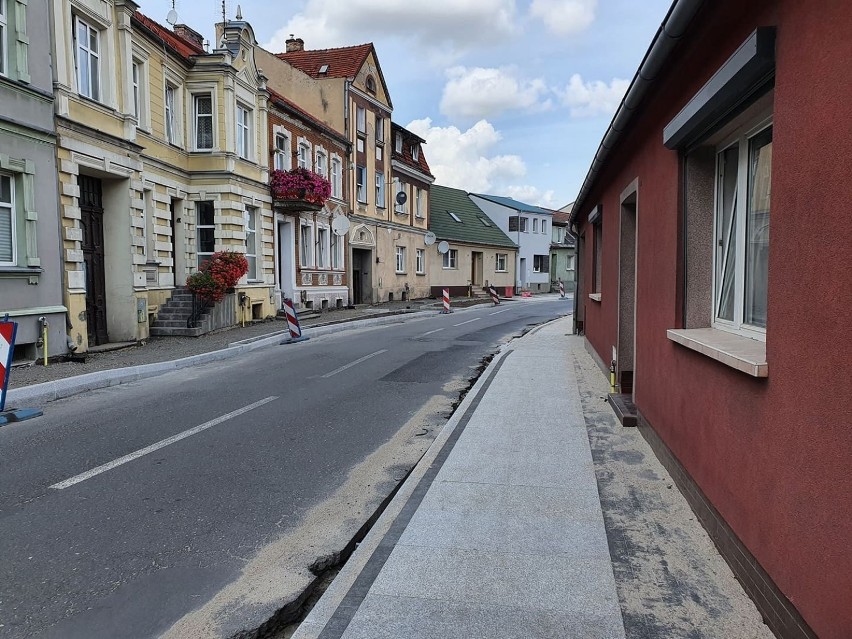 Remonty dróg, peronów kolejowych, budowa Centrum Aktywności...