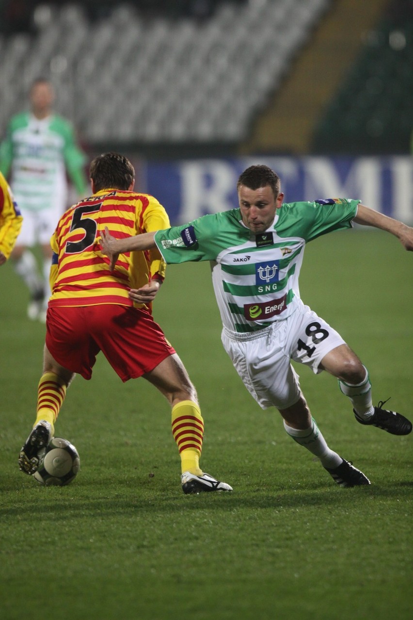 Jakub Zabłocki to napastnik Wisły Płock. W barwach Korony...