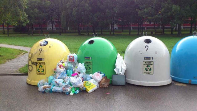 Śmieci Żory: Rachunki za wysokie, kontenerów za mało