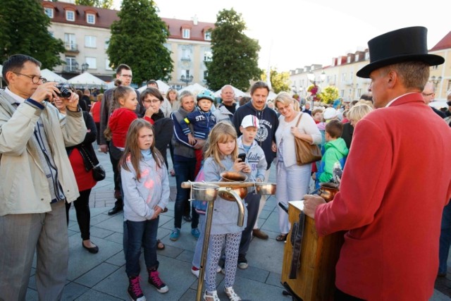 Warsztaty Gospel, Aria w Galerii, Wychowanie przez sztukę, Tornister pełen uśmiechów, i Disney – bajeczna muzyka. 5 projektów otrzyma w sumie 200 tys. zł od miasta.