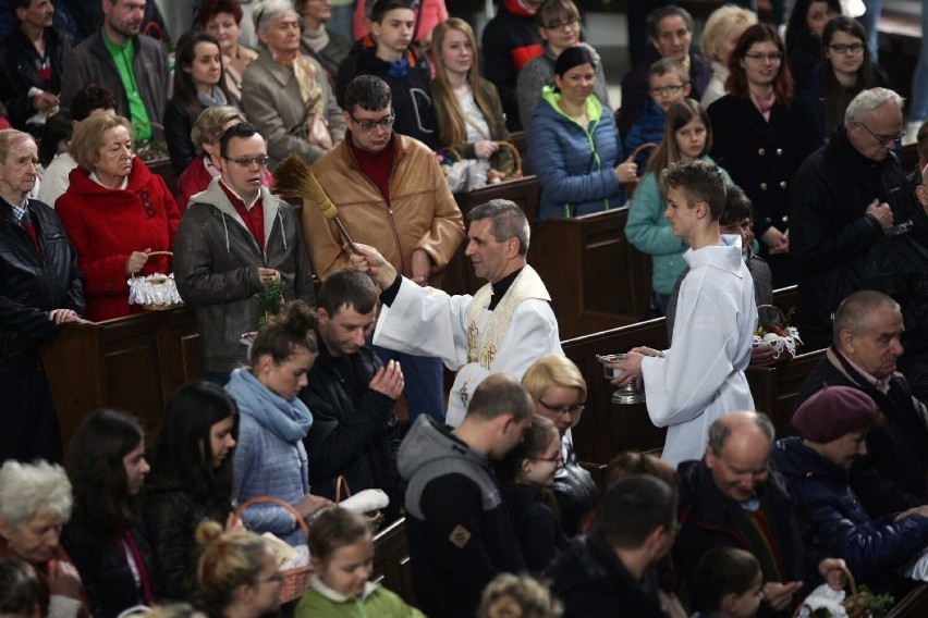 Parafia Matki Bożej Częstochowskiej w Legnicy...