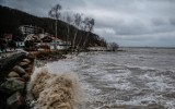 Silny wiatr i przerwy w dostawie prądu 4.11.2021. Z takimi utrudnieniami mierzyli się mieszkańcy Pomorza