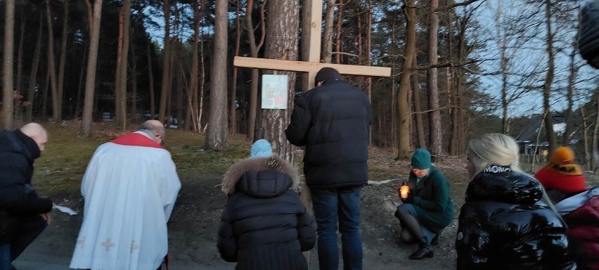 Droga Krzyżowa w naszej gminie. Mieszkańcy przeszli drogami Glinna