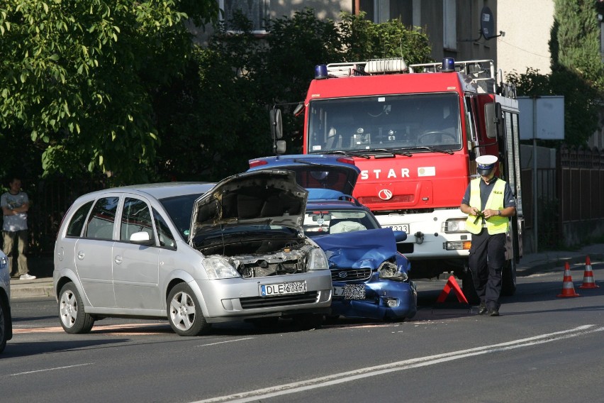 Wypadek na ulicy Wrocławskiej w Legnicy