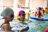 Dzieci ze szkół gminy Łużna uczyły się pływać. Część środków na projekt przekazał samorząd województwa małopolskiego