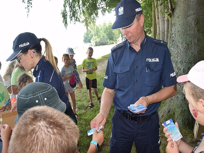 Policjanci z wizytą u kolonistów w Pucku - 25 lipca 2022